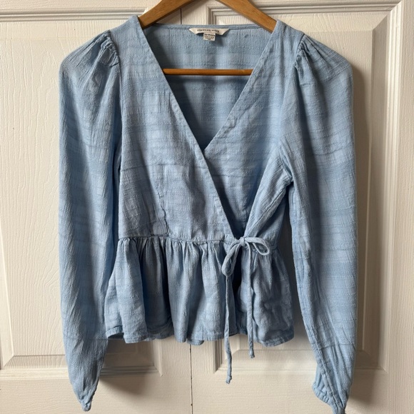 American Eagle Outfitters Tops - American eagle outfitters blue long sleeve blouse